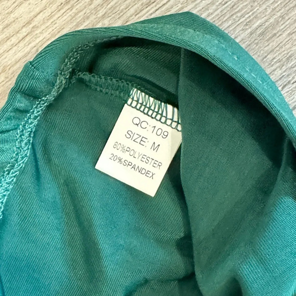 NWT Fabonics Women Green High Waisted Crisscross Swimsuit Bikini Set 2pc - Picture 5 of 9